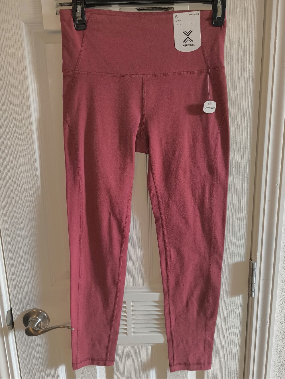 Xersion High Rise Everperform 7/8 Leggings Dark Pink